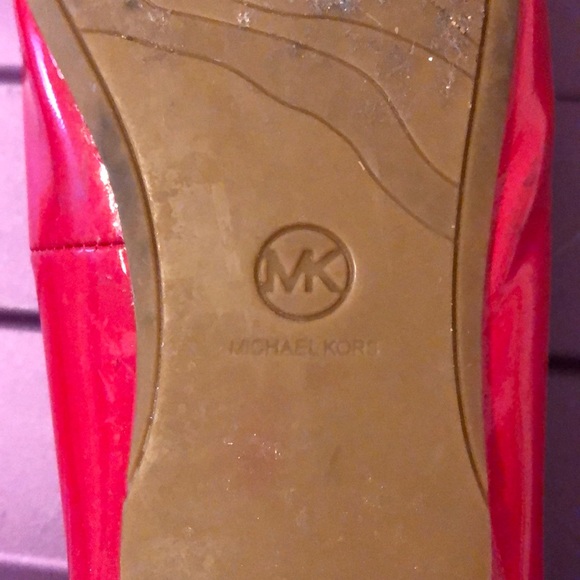 Red shoes - Picture 4 of 4